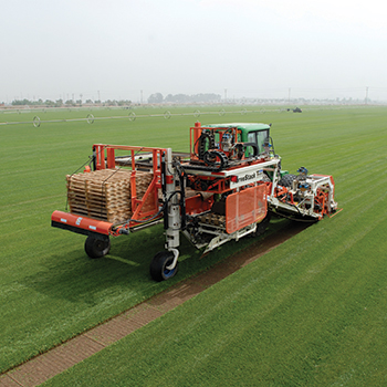 6663 1997 Bucyrus Magnum 42 42 Big Roll Sod Harvester